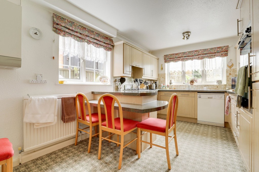 Manor Close, Edwalton, NG12