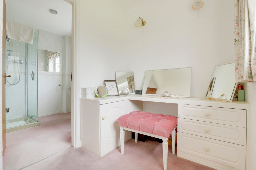 Manor Close, Edwalton, NG12