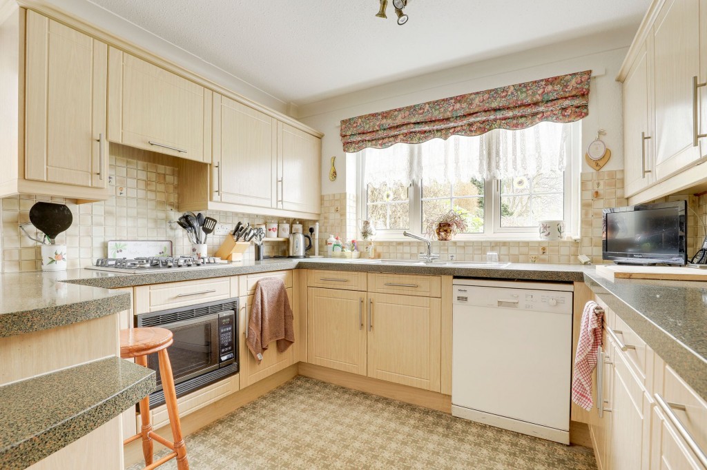 Manor Close, Edwalton, NG12