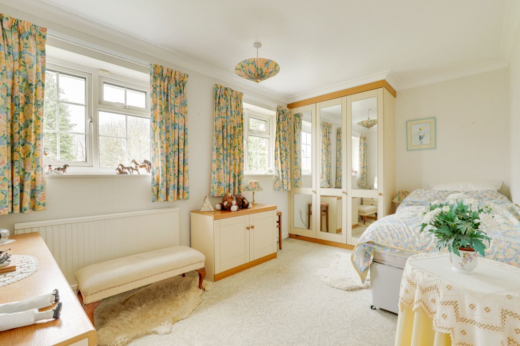 Manor Close, Edwalton, NG12