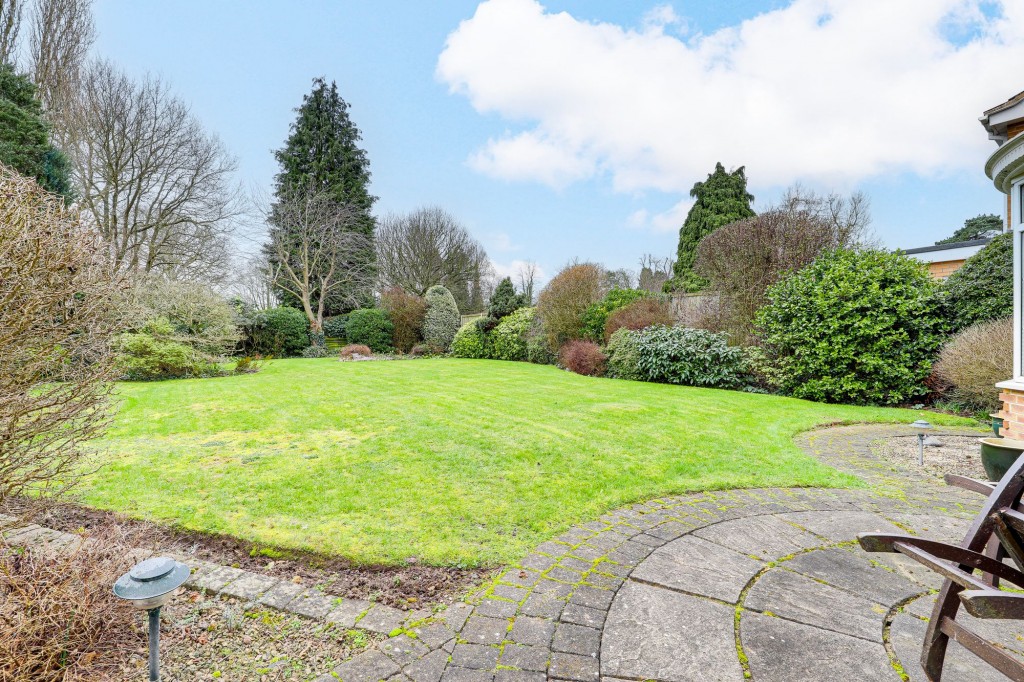 Manor Close, Edwalton, NG12