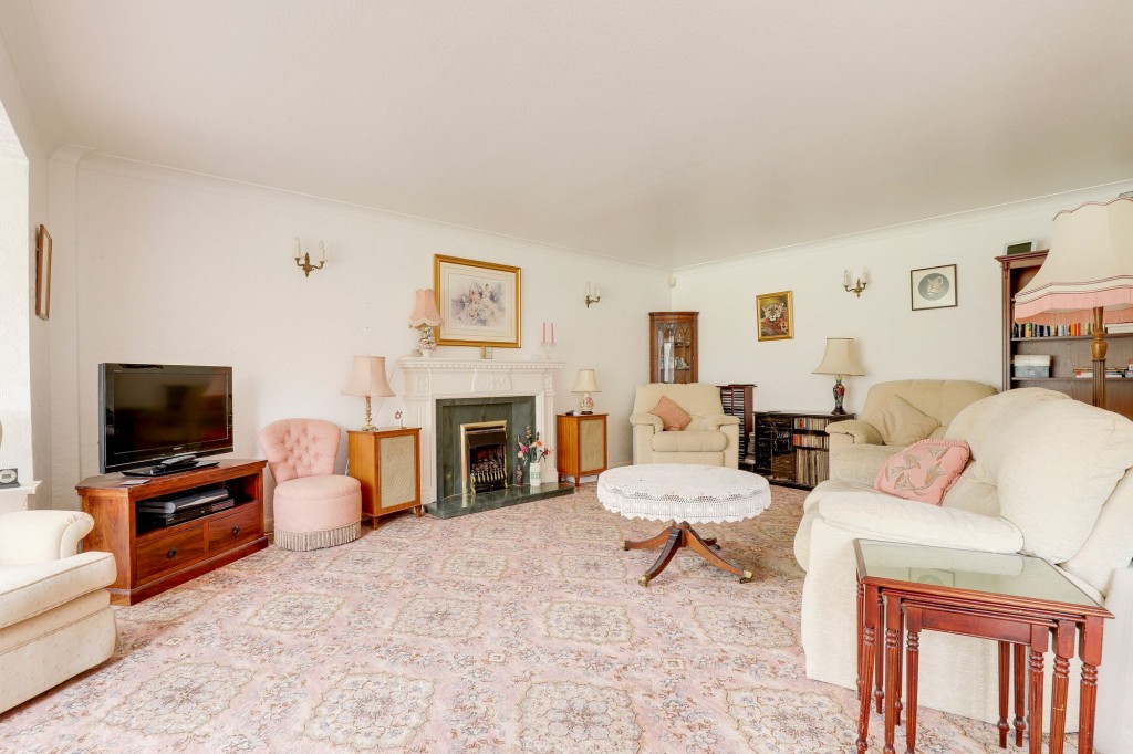 Manor Close, Edwalton, NG12