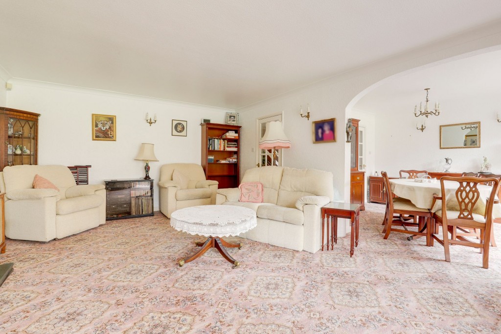 Manor Close, Edwalton, NG12