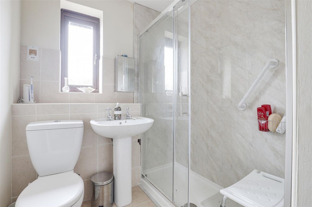 Borrowdale Close, Gamston, NG2