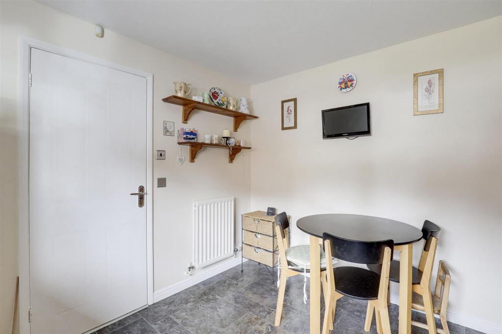 Borrowdale Close, Gamston, NG2