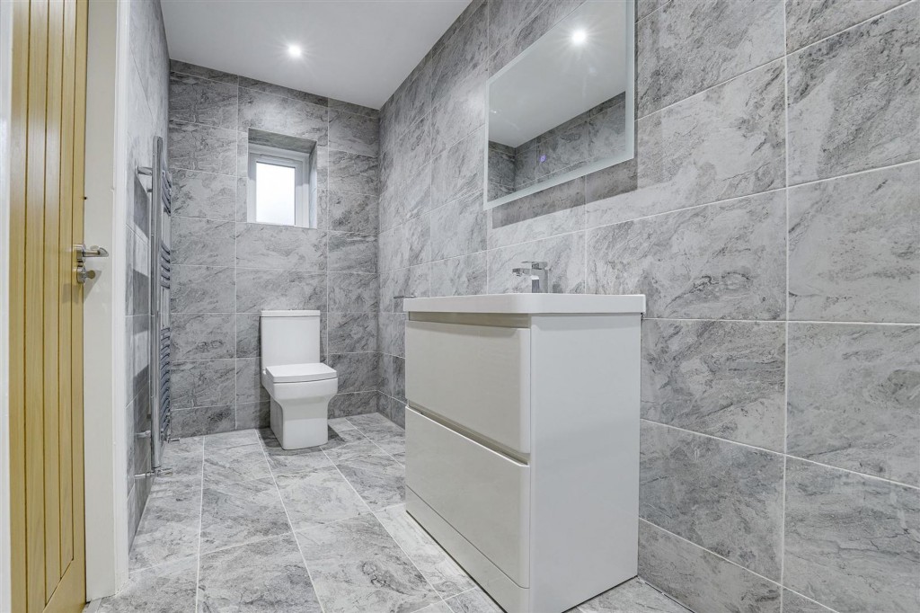 Landmere Lane, Ruddington, NG11