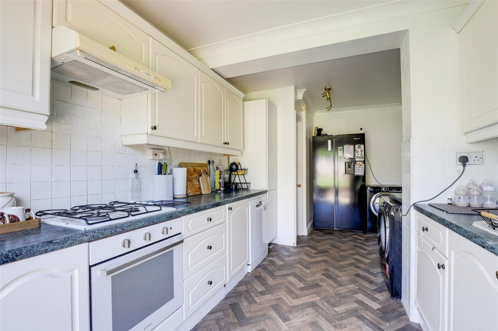 Bentwell Avenue, Arnold, NG5