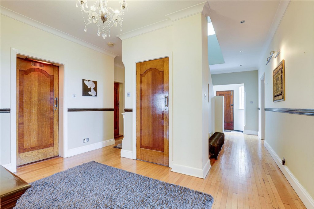 Oakdale Road, Carlton, NG4