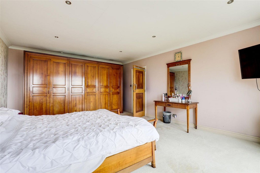 Oakdale Road, Carlton, NG4
