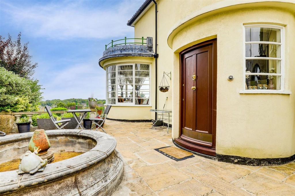 Oakdale Road, Carlton, NG4