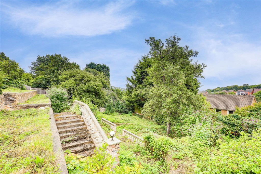 Oakdale Road, Carlton, NG4