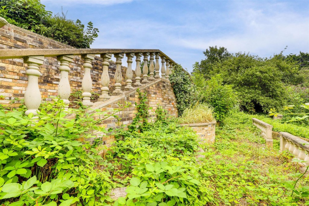 Oakdale Road, Carlton, NG4