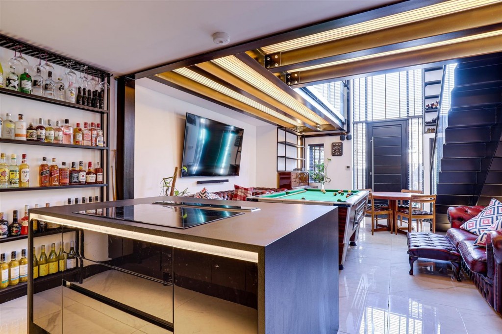 Haydn Road, Nottingham, NG5