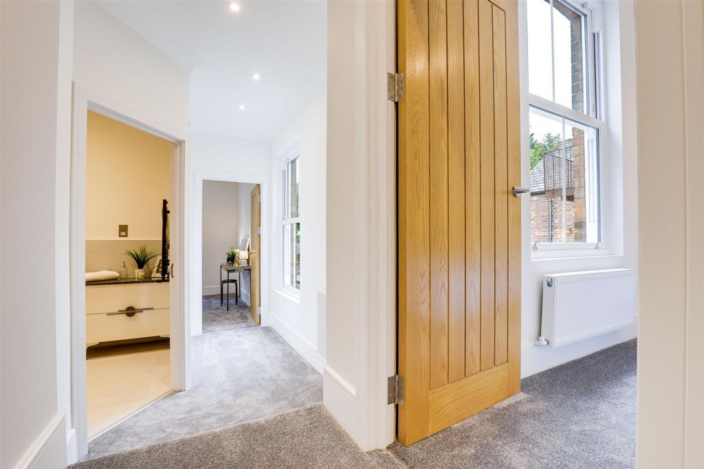 Mapperley Road, Nottingham, NG3