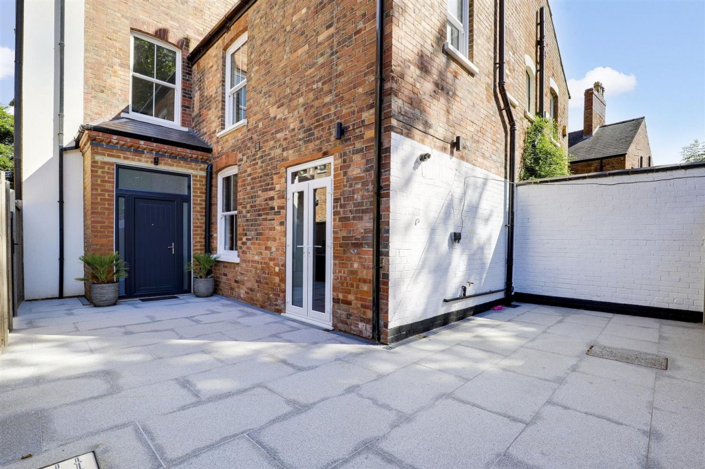 Mapperley Road, Nottingham, NG3