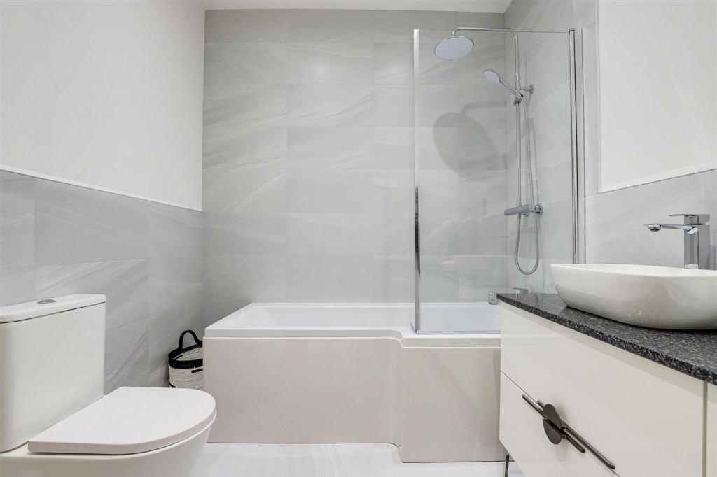 Mapperley Road, Nottingham, NG3