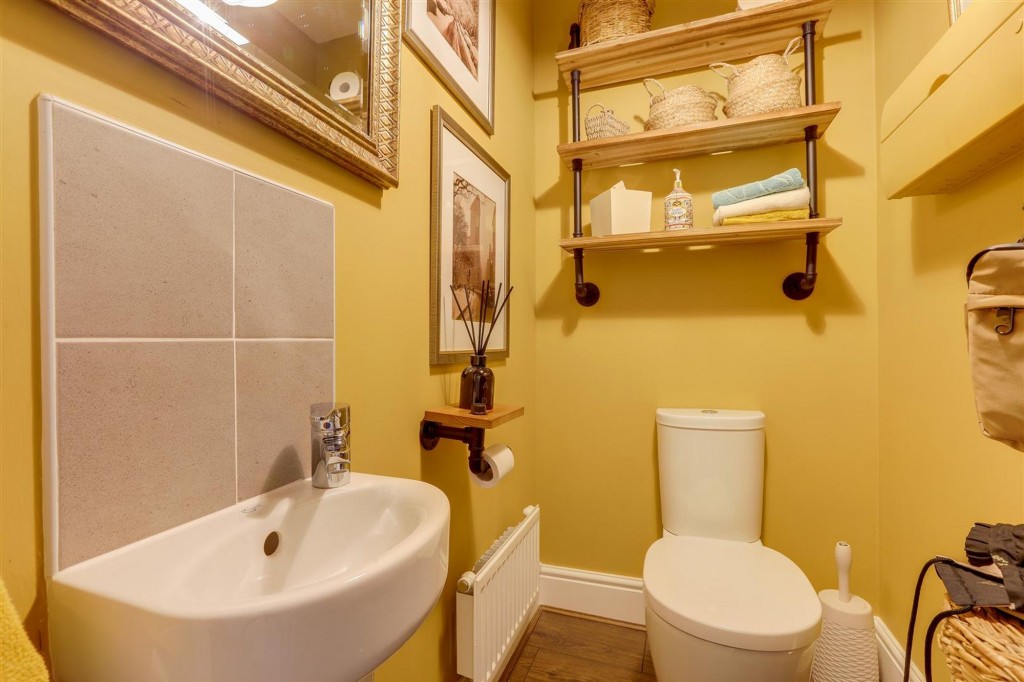 Barnard Drive, Boulton Moor, DE24