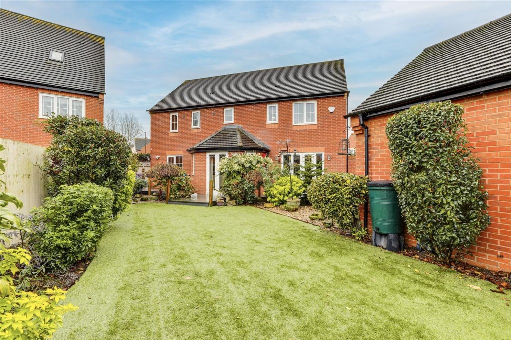 Barnard Drive, Boulton Moor, DE24