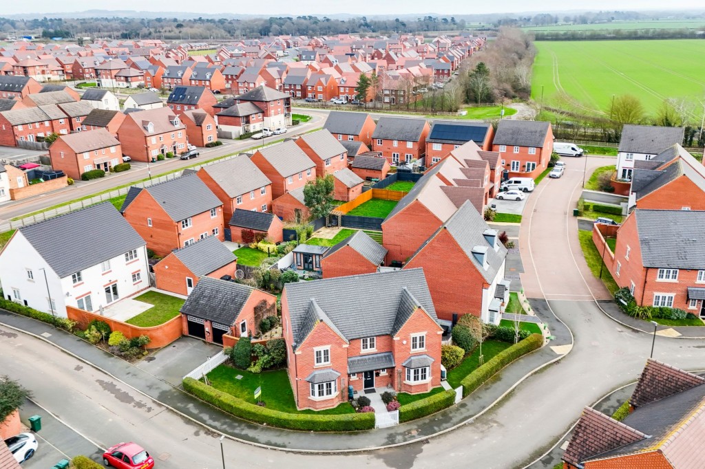 Barnard Drive, Boulton Moor, DE24