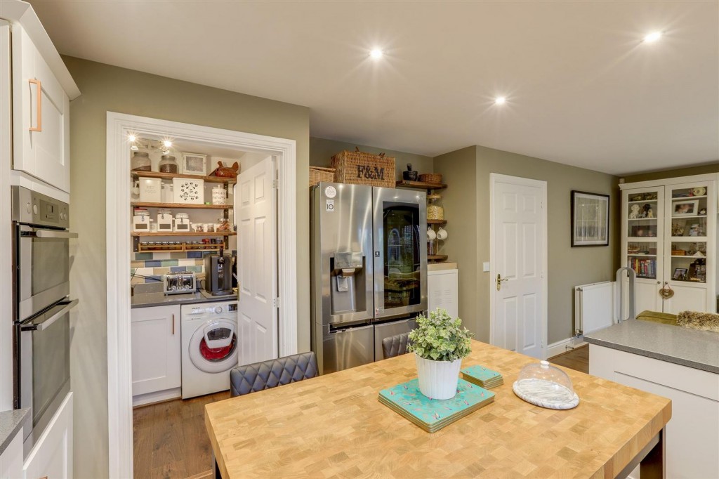 Barnard Drive, Boulton Moor, DE24