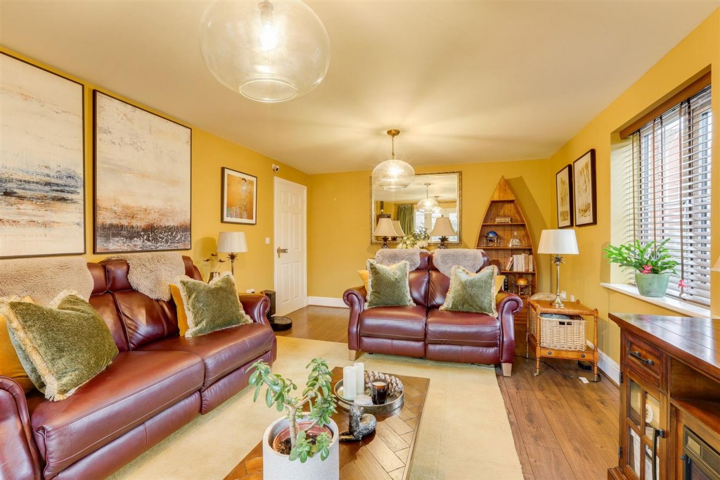 Barnard Drive, Boulton Moor, DE24