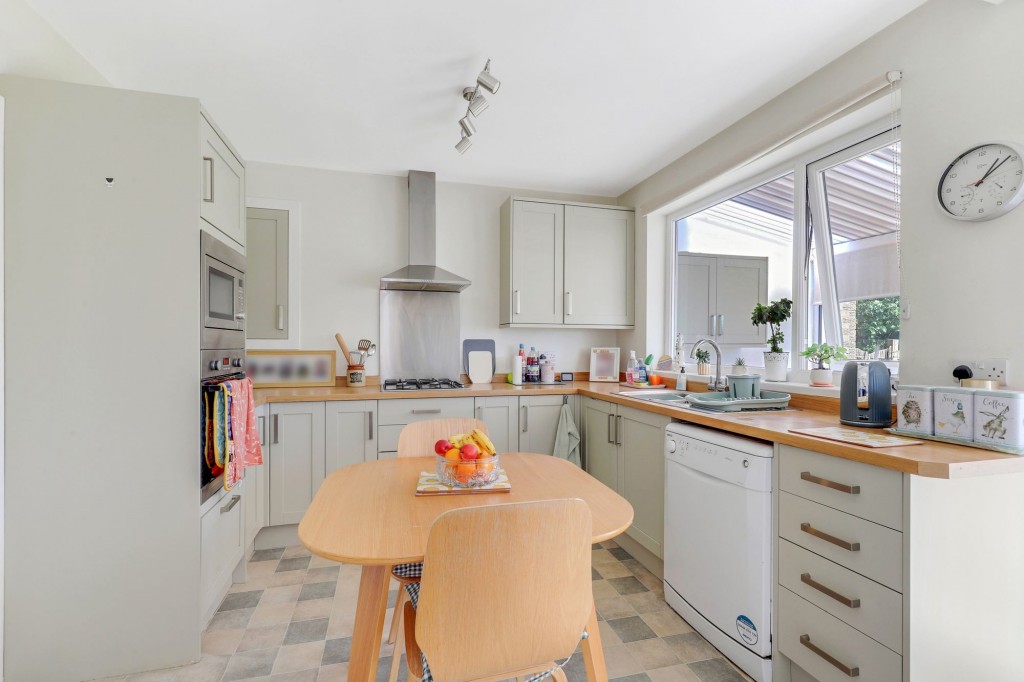 Dovedale Road, Nottingham, NG3