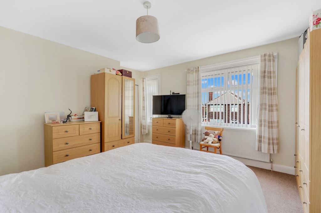 Dovedale Road, Nottingham, NG3