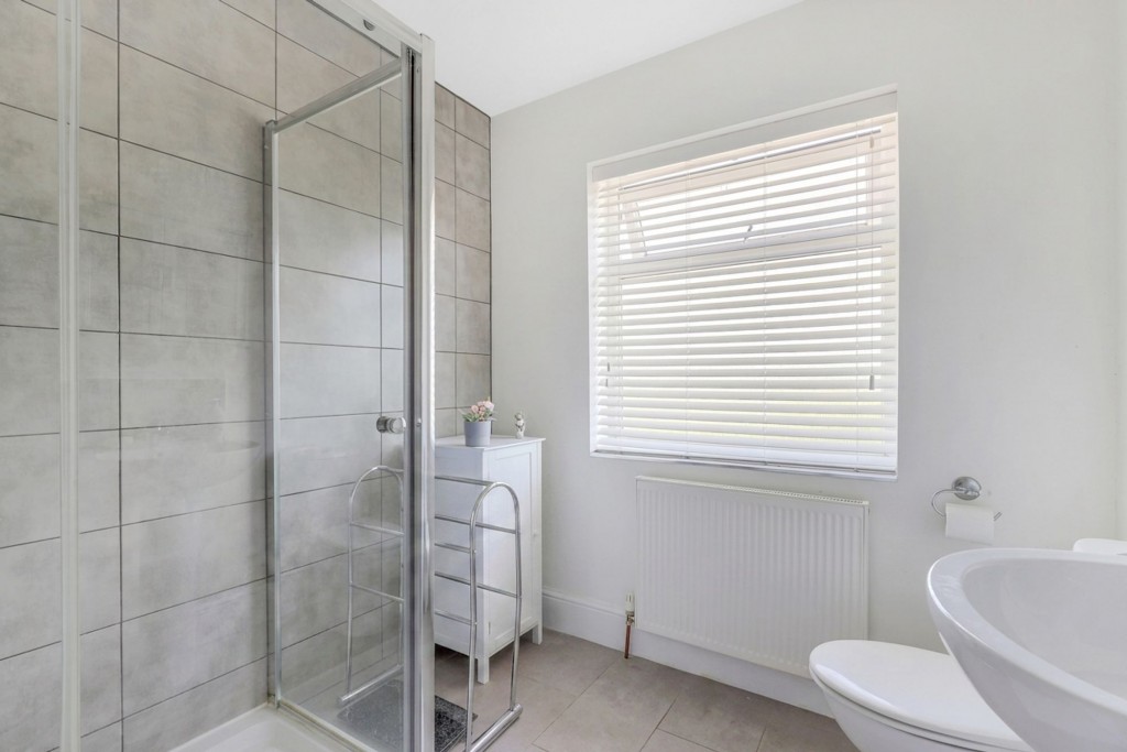 Dovedale Road, Nottingham, NG3