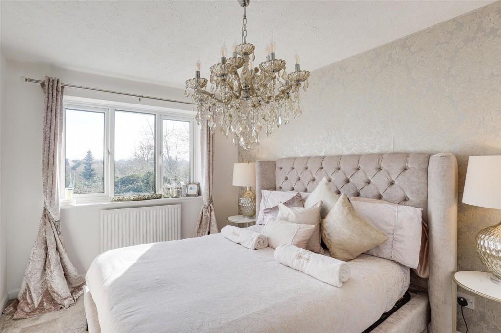 Wychwood Drive, Trowell, NG9