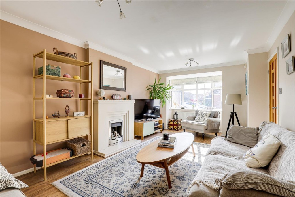 Orpean Way, Toton, NG9