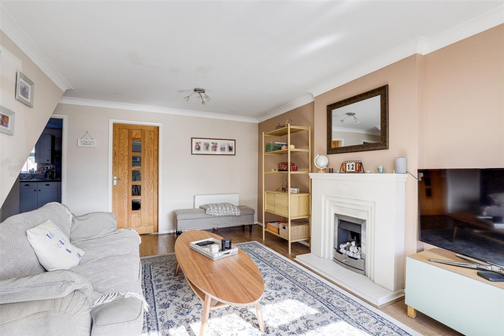 Orpean Way, Toton, NG9