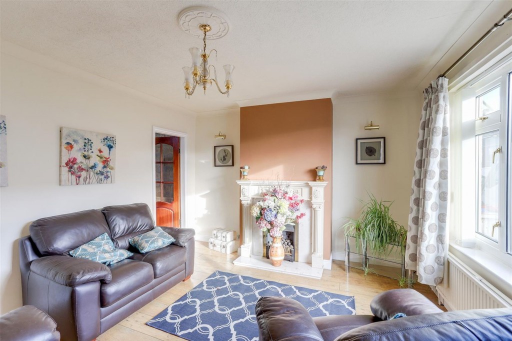Abbots Road, Hucknall, NG15