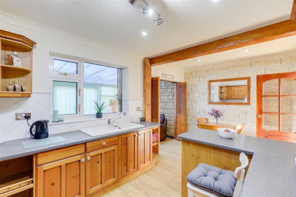 Abbots Road, Hucknall, NG15