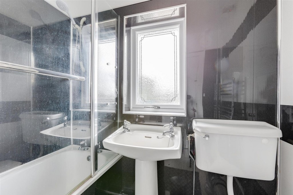 Ravensworth Road, Nottingham, NG6