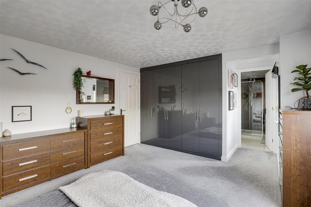 Bassett Close, Ilkeston, DE7