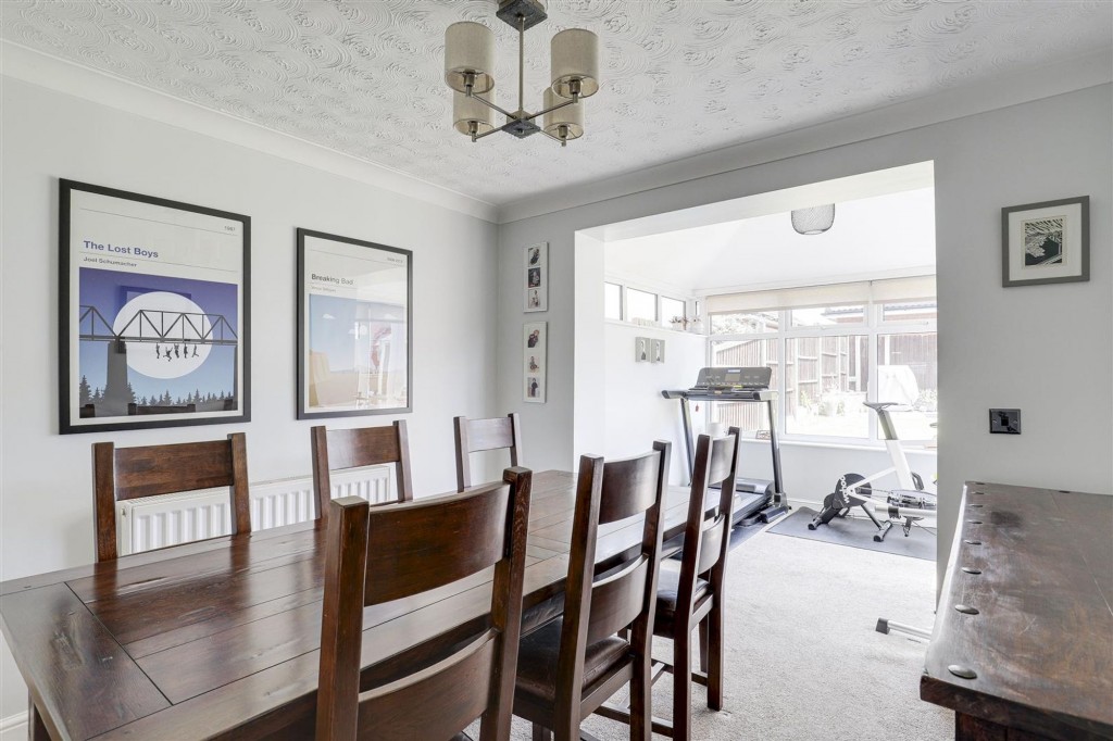 Bassett Close, Ilkeston, DE7