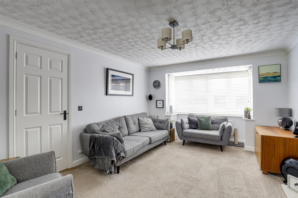 Bassett Close, Ilkeston, DE7