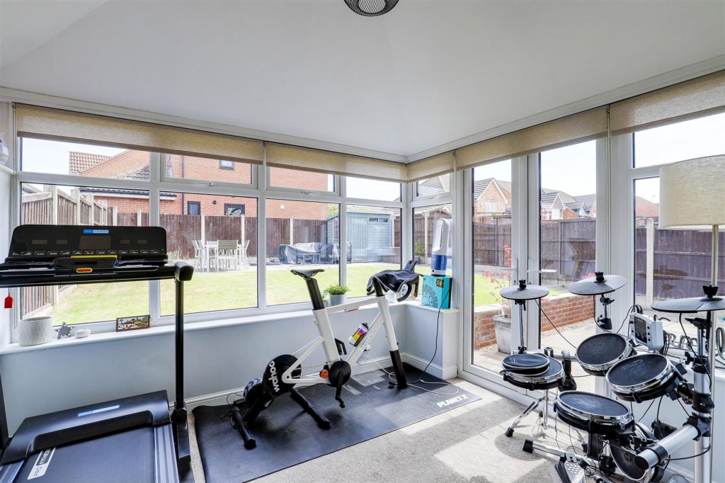 Bassett Close, Ilkeston, DE7