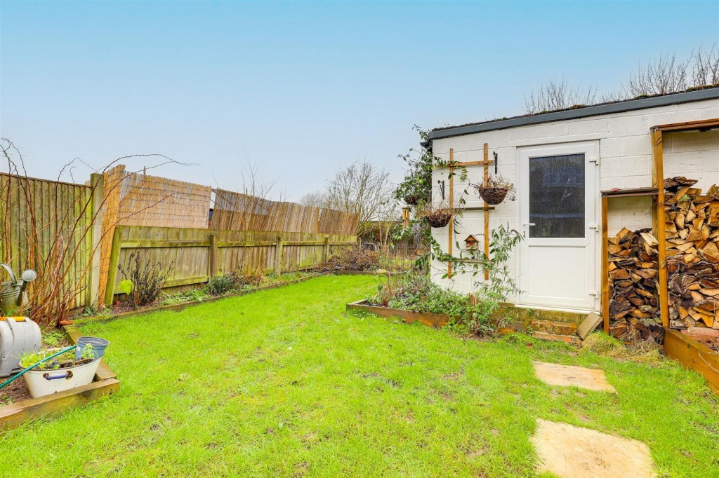 Shelt Hill, Woodborough, NG14