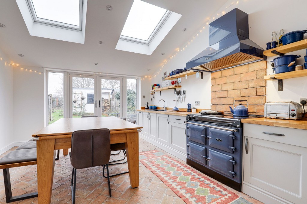 Shelt Hill, Woodborough, NG14