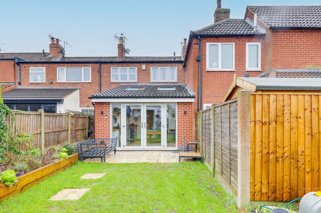 Shelt Hill, Woodborough, NG14