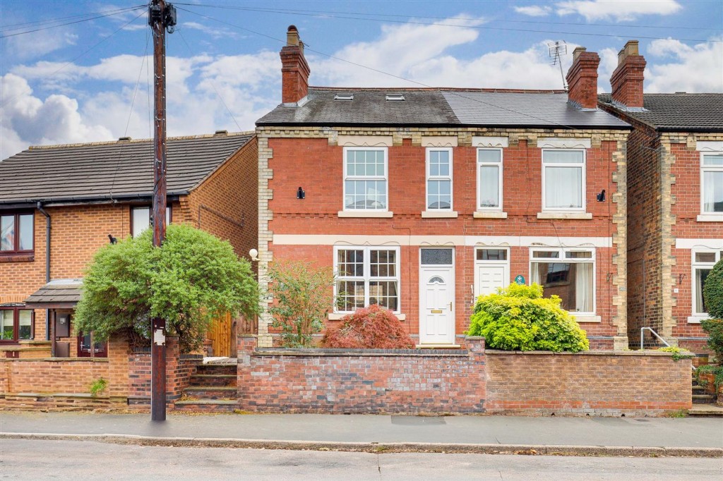 Market Street, Draycott, DE72