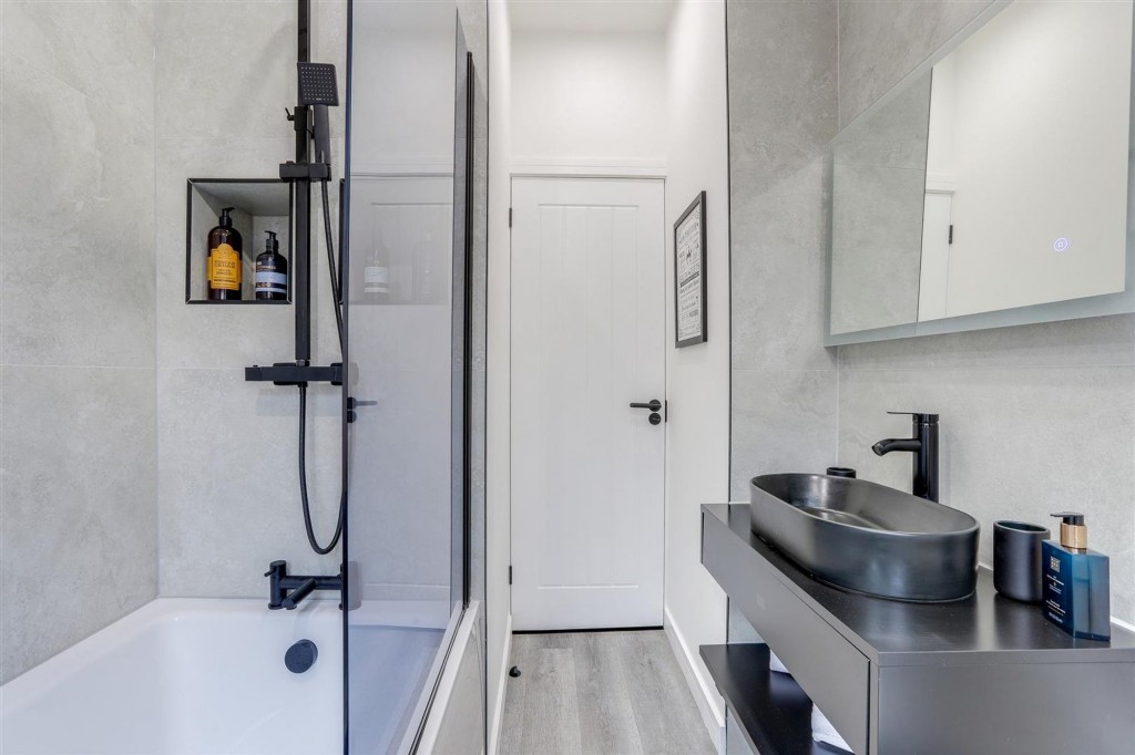 Kent Road, Nottingham, NG3