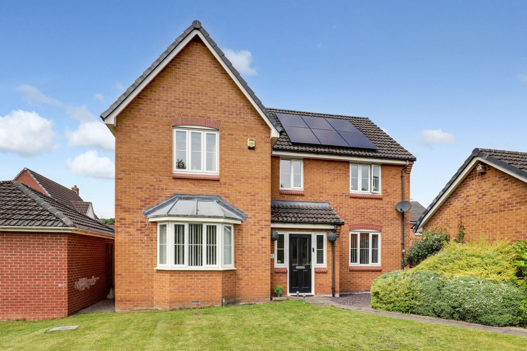 Snowdrop Close, Hucknall, NG15