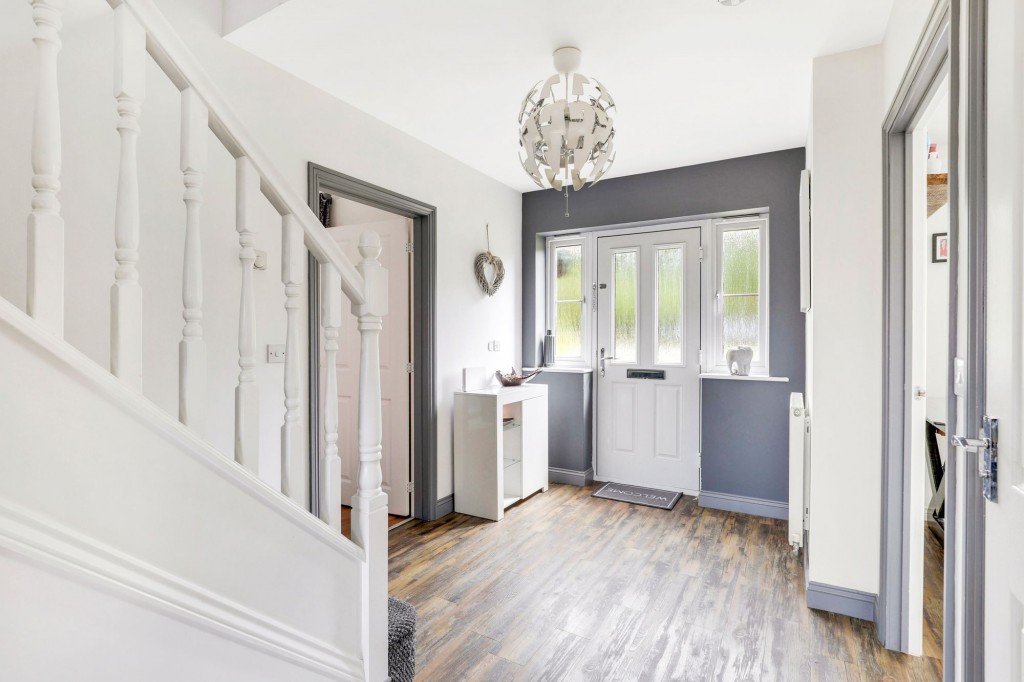 Snowdrop Close, Hucknall, NG15