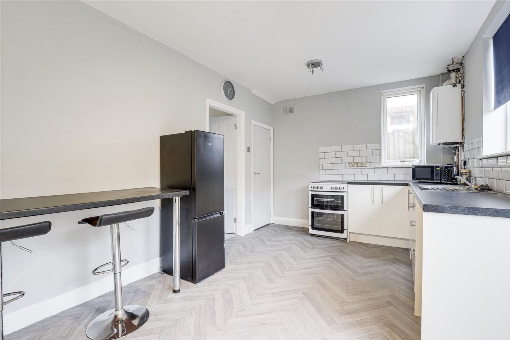 Cavendish Road, Carlton, NG4