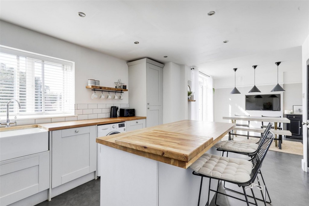 Redhill Road, Arnold, NG5