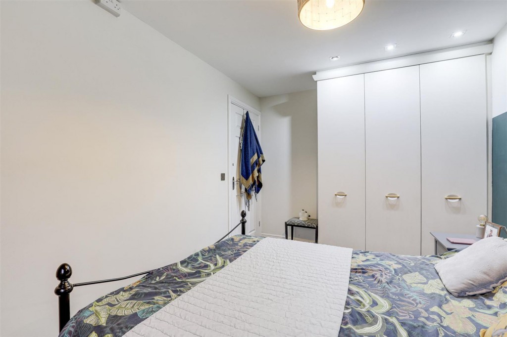 Blackthorn Close, Gedling, NG4