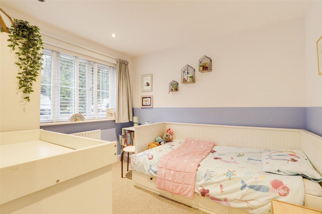 Blackthorn Close, Gedling, NG4