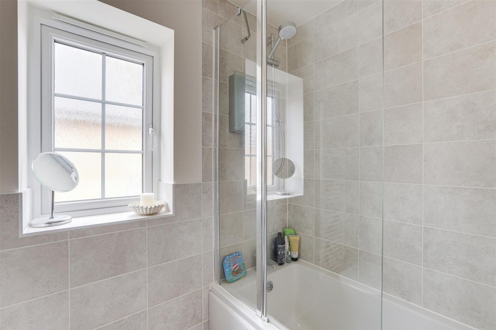 Johnson Road, Bingham, NG13